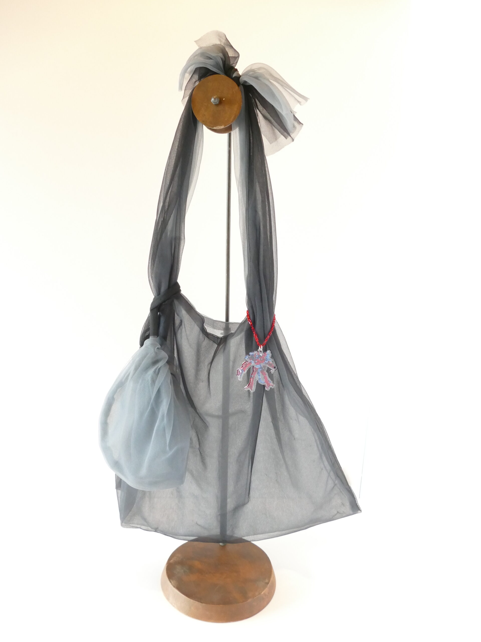 サコッシュ　ブラック